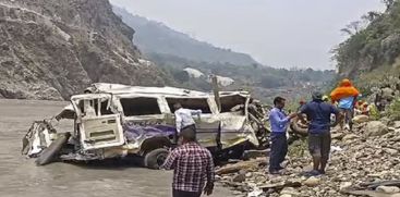 Ten people died in a road accident in Uttarakhand