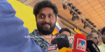 DHYAN SREENIVASAN REACTION ON RAMESH NARAYANAN