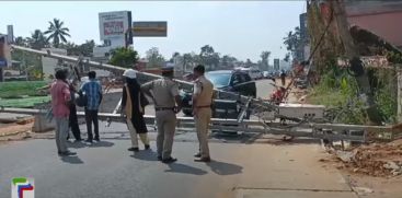 
A KSEB transformer fell on the road after a drinking water pipe burst in Kazhakoottam