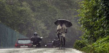 Warning that summer rains will intensify; Yellow alert in Pathanamthitta district today