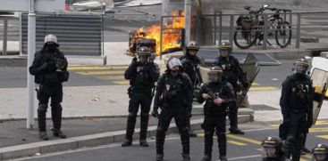 France riots live: teargas fired in Marseille as 45,000 more police deployed across country 