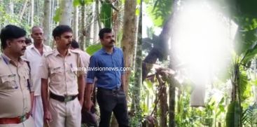 wife stabbed by husband and he hanged at mukkam 