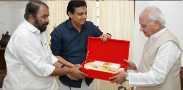 MINISTERS INVITE GOVERNOR FOR ONAM GHOSHAYATHRA