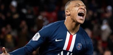 PSG ready to sell Kylian Mbappe this summer after forward tells club he will not extend his contract