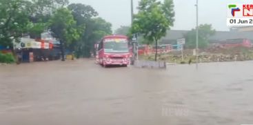 Heavy rain in Thrissur; Traffic was disrupted at many places on the Vellakattu, Thrissur-Kunnamkulam road