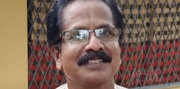 Manoj has been collecting signatures for 35 years, from Takazhi to Vaikom Muhammad Basheer