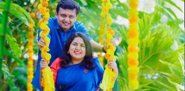 The family photo of Minister PA Muhammad Riyas and his wife Veena Vijayan, who are wishing everyone a happy day, has gone viral.