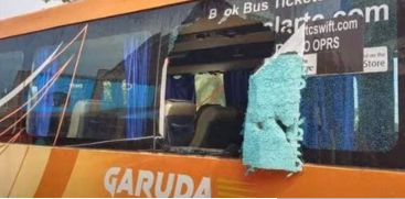 PASSENGER BROKE THE GLASS AND JUMPED OUT OF KSRTC GARUDA BUS 