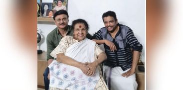 baiju-santhosh-shares-pic-with-kaviyoor-ponnamma-and-jagadish