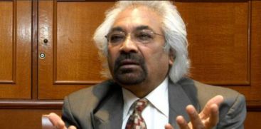 SAM PITRODA RESIGNED