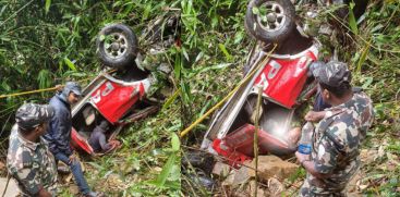 The car overturned in Ponmudi, Thiruvananthapuram