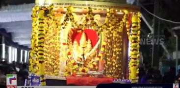 Aluva Thiruvairanikulam Mahadeva Temple opens the path of Goddess Parvathi