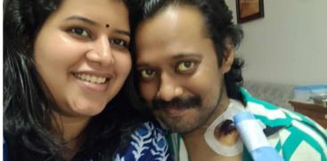 Actor Bala's First Selfi with his wife Post Surgery