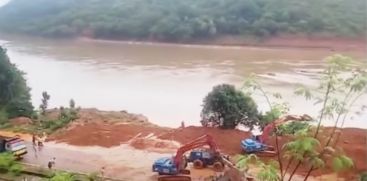 Body of missing woman found in landslide in Shirur