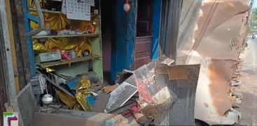 The lorry went out of control and rammed into the shop, collapsing three shops