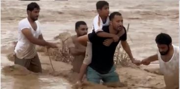 rescue-operations-continue-in-oman-flash-floods