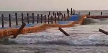 Varkala Floating Bridge Collapse Videos