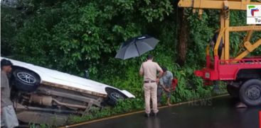 Car accident at Thamarassery 