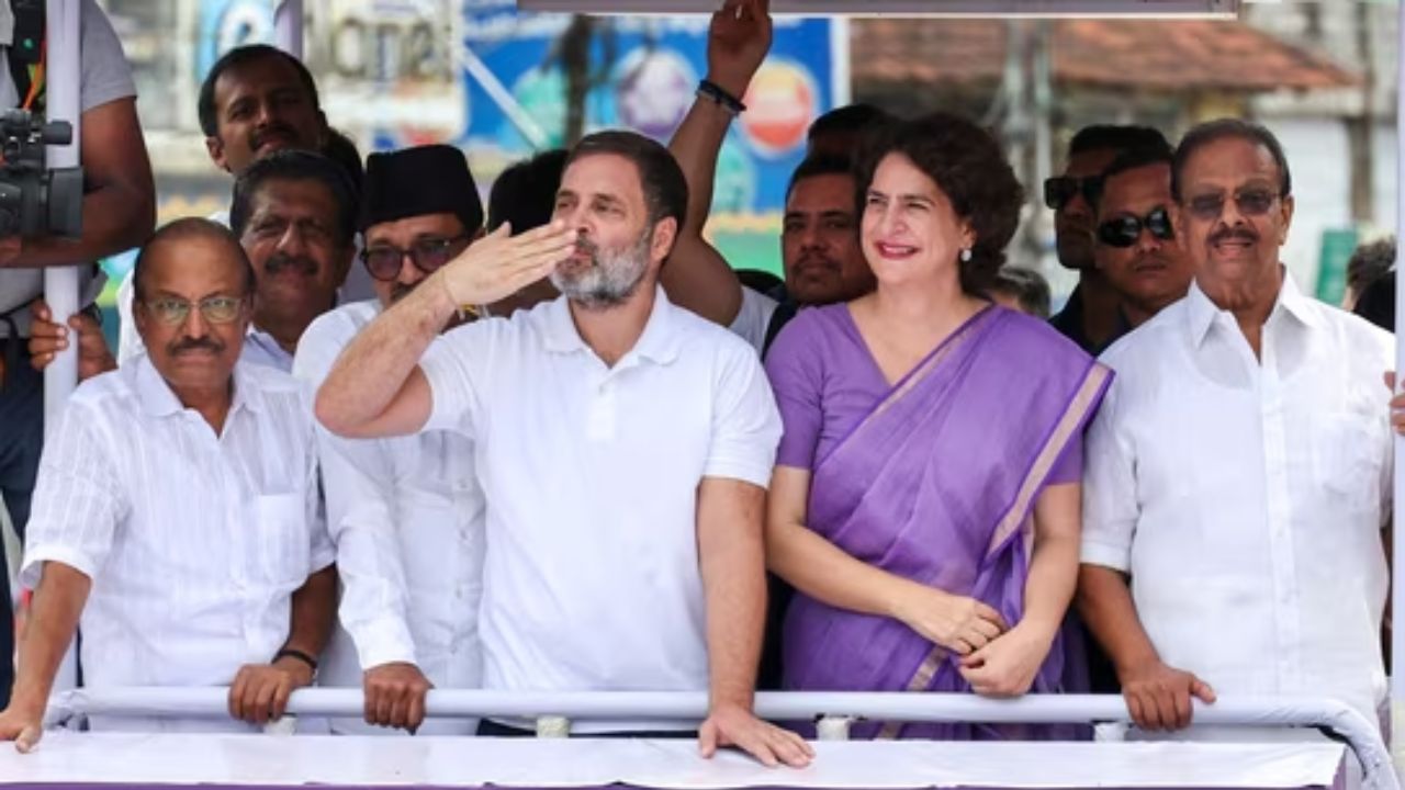 Priyanka Gandhi and Rahul Gandhi 