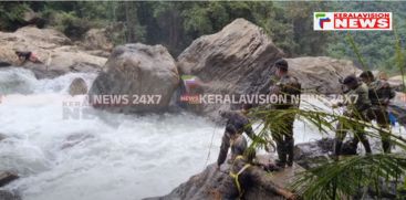 3 rescuers trapped in Soochipara waterfall