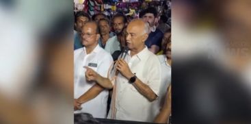 Kozhikode LDF candidate Elamaram Karim organized a night march against the Citizenship Amendment Act