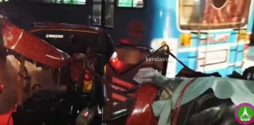 An injured youth died in an accident involving an auto-rickshaw and a bike