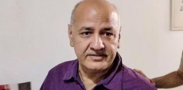 Delhi HC allows Manish Sisodia to meet ailing wife on 3 June, albeit with caveats
