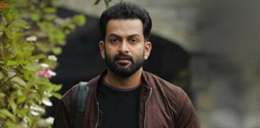 Actor Prithviraj Injured and admitted  in Hospital