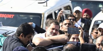 Uttar Pradesh Police Stops Rahul Gandhi