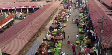 There is election excitement in Palayam market of Kozhikode district