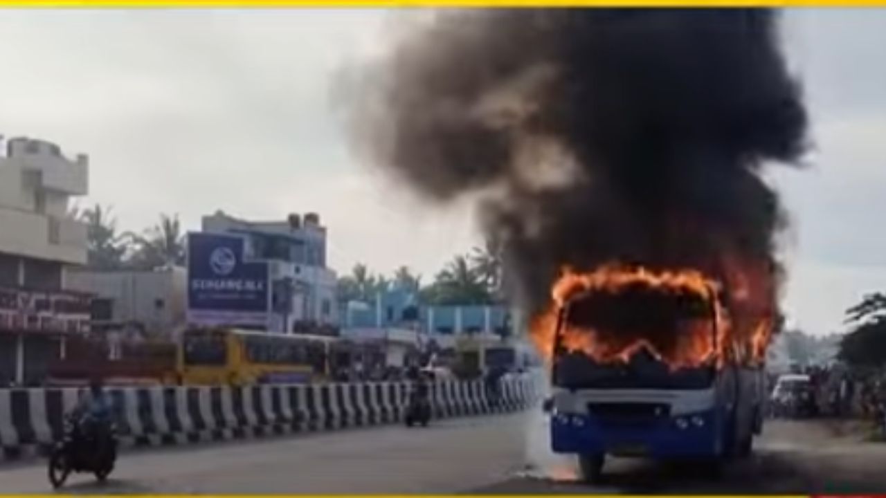 A government bus caught fire in Tamil Nadu