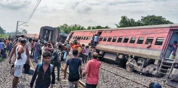 Sabarmati Express derailed